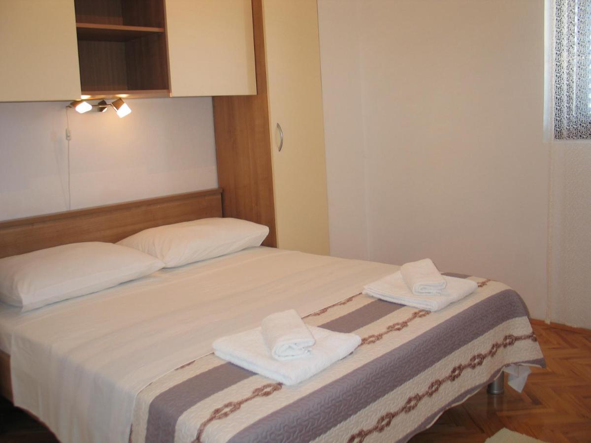 Apartmani Kunteja Pag Town Kültér fotó