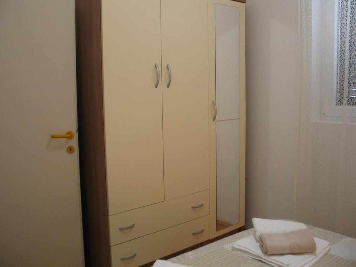 Apartmani Kunteja Pag Town Kültér fotó