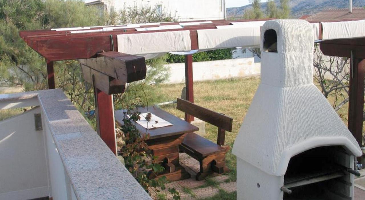 Apartmani Kunteja Pag Town Kültér fotó